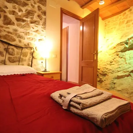 Cal Pouaire - 2 With Stunning Views Apartment *