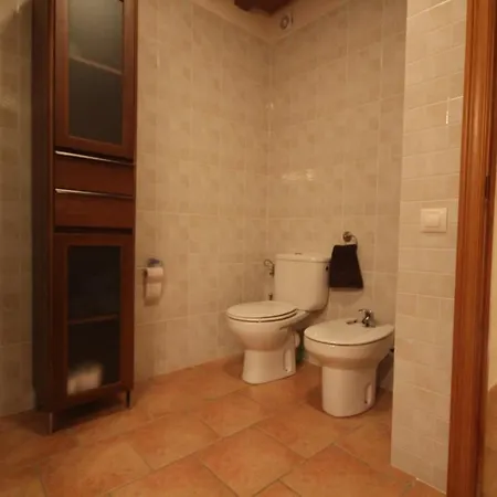 Cal Pouaire - 2 With Stunning Views *